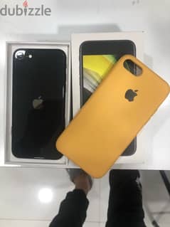 i phone se / water proof /128gb 0