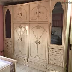 Full Bedroom Furniture in very good Condition 0