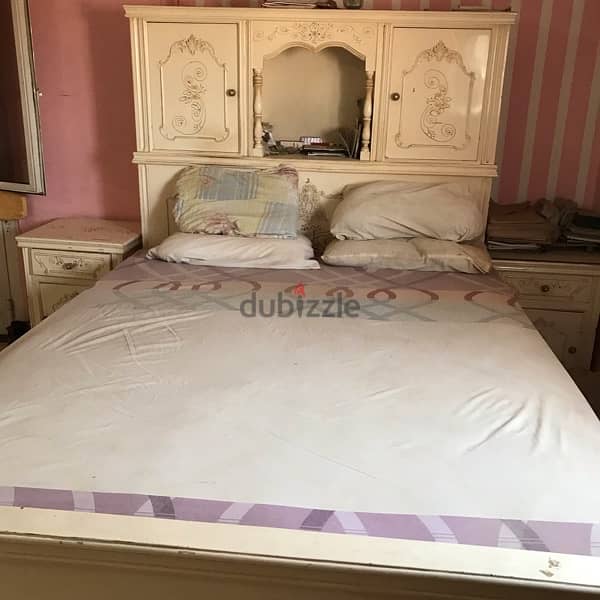 Full Bedroom Furniture in very good Condition 4