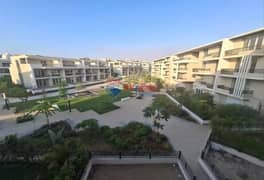 2Br Luxury apartment for rent in Pyramids Hills