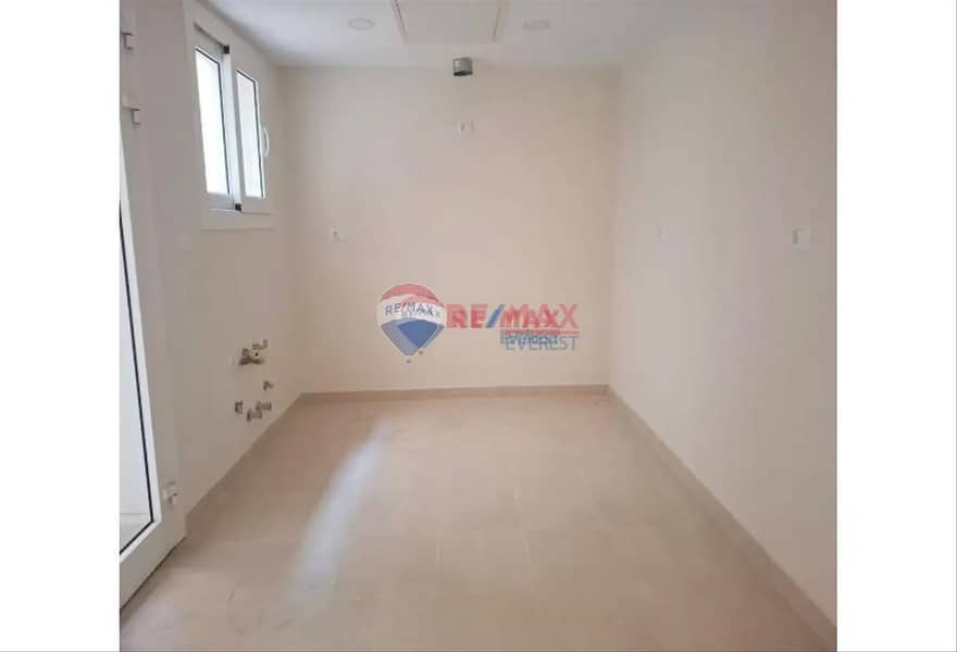 2Br Luxury apartment for rent in Pyramids Hills 2