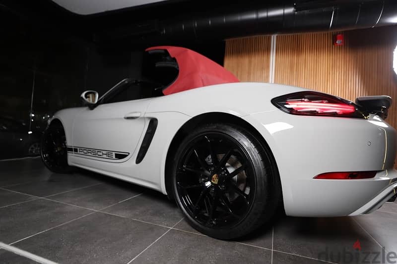 Porsche Boxster 718 2024 9