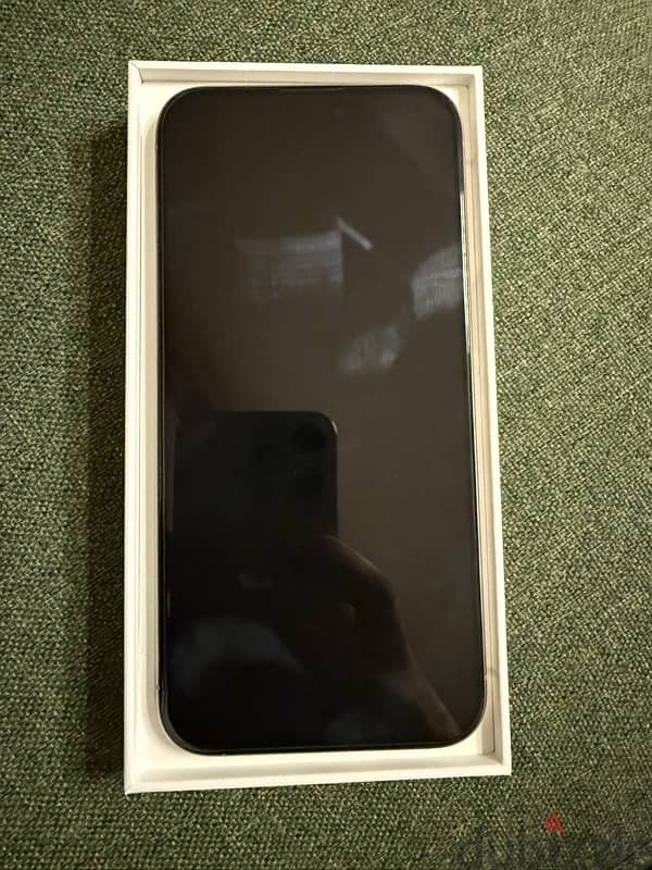 iphone 15 pro max natural titanium 4