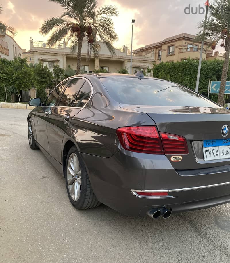 BMW 528 2016 Luxury Line 3