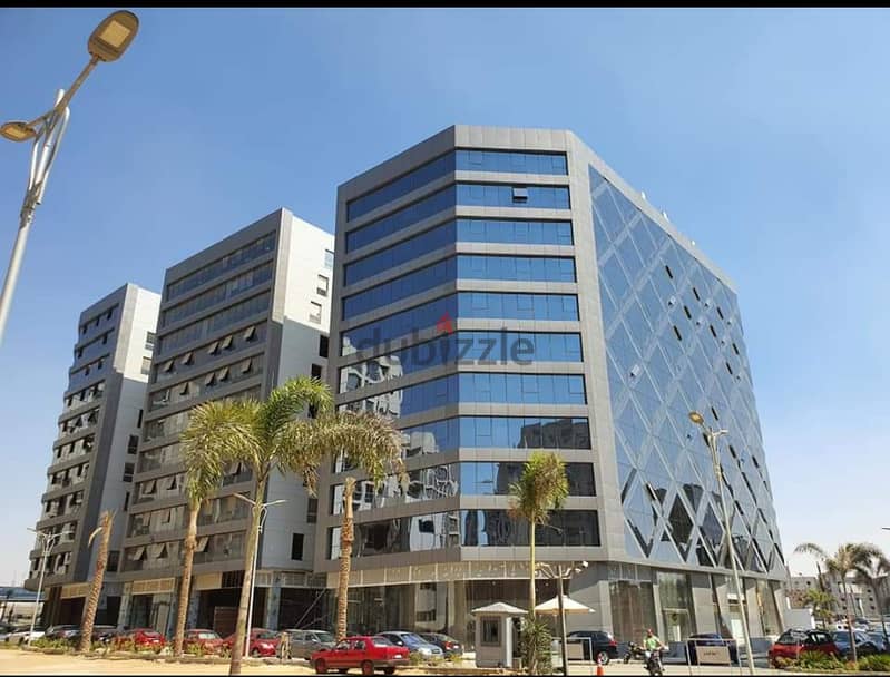 مكتب ايجار 250 فى القطاميه  office for rent 250 in Katameya 16