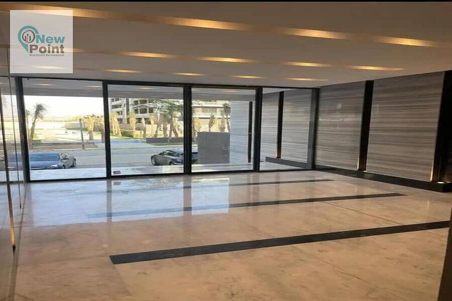 For sale, a 174-square-meter penthouse directly on the Suez Road in Patio Sola in El ShoroukFor sale, a 174-square-meter penthouse directly on the Sue 4