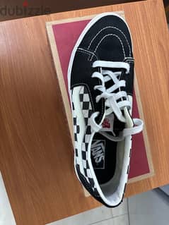 Vans Old Skool checkerboard trainers in white and black