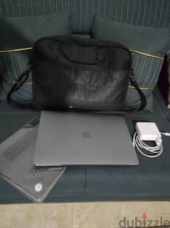 Mac book Pro 16 inch core i9 custmioz 2019