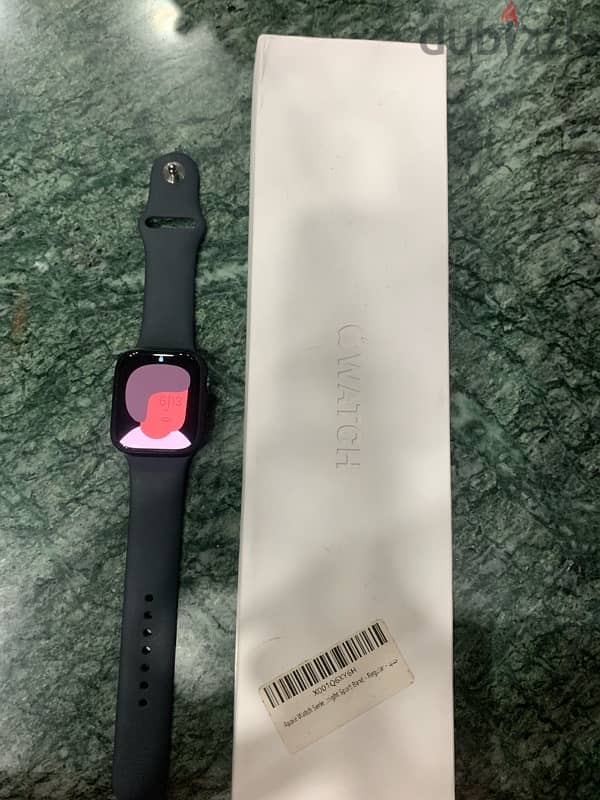 45 mm Apple Watch 8 + GPS almost new 1