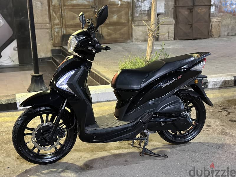 SCOOTER  SYM ST200/ سكوتر st200 1