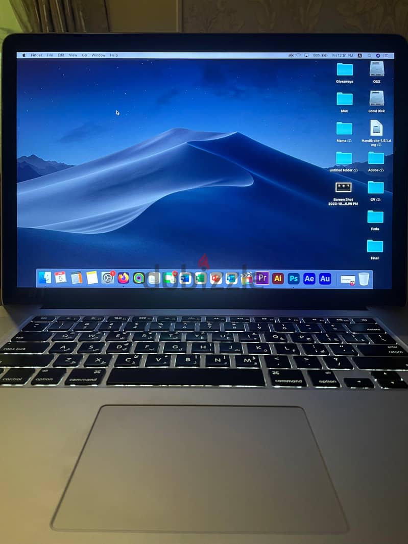 MacBook Pro (15-inch, Mid 2015) 1