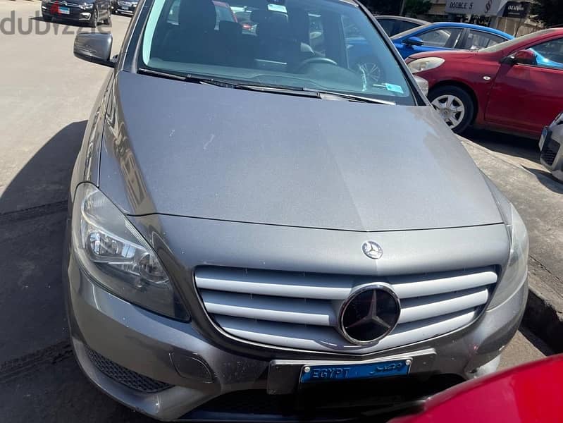 Mercedes-Benz B200 2013 9