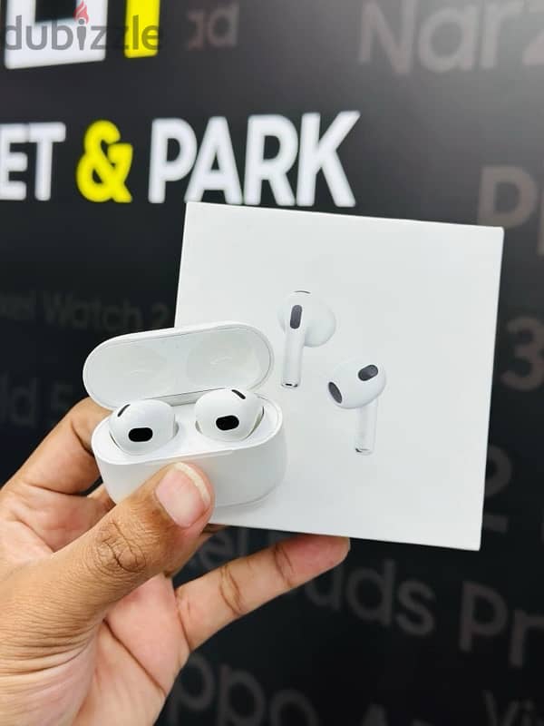 apple ( Airpod’s 3 ) Original 0