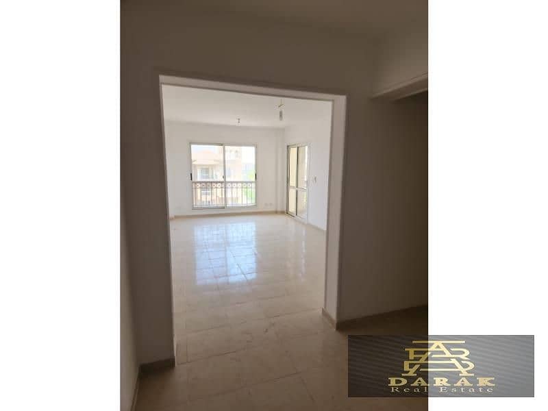 Apartment for sale in Madinaty, 107 sqm, South Park view, B3, in the heart of Madinaty, directly in front of the services area. 1