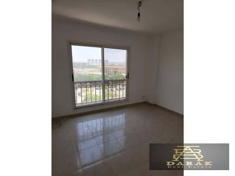 Apartment for sale in Madinaty, 107 sqm, South Park view, B3, in the heart of Madinaty, directly in front of the services area. 6