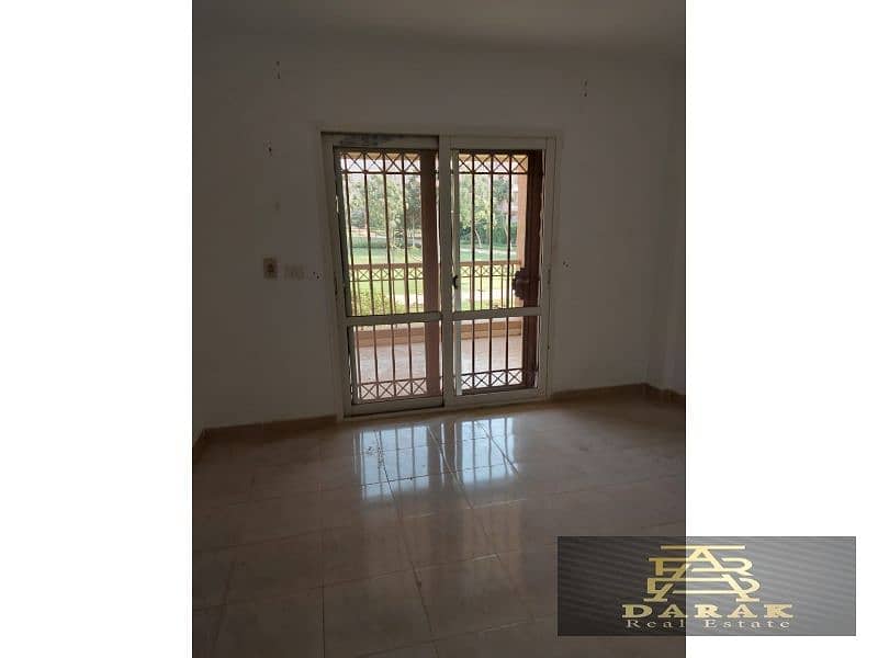 Exceptional ground-floor apartment for sale in Madinaty, 186 sqm with a 65 sqm garden, wide garden view in B1, near all services. 6