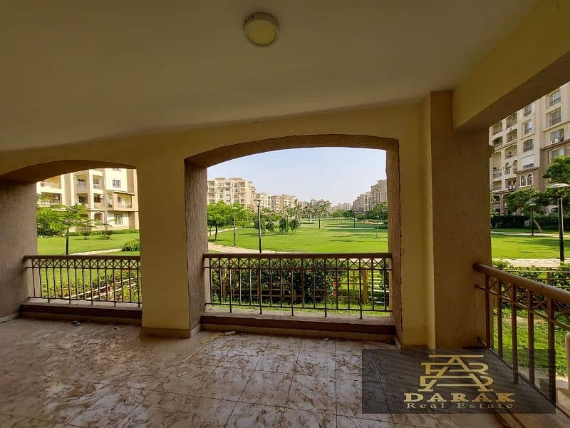 Exceptional ground-floor apartment for sale in Madinaty, 186 sqm with a 65 sqm garden, wide garden view in B1, near all services. 7