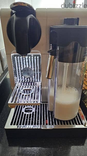 نيسبريسو لاتيزما برو بمنظم كهرباء - nespresso latissma pro 0