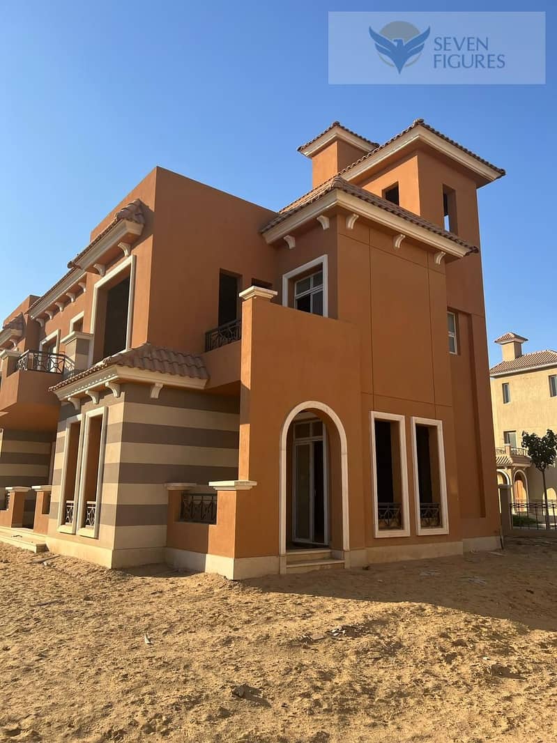 Villa for sale in Nyoum october ready to move 1