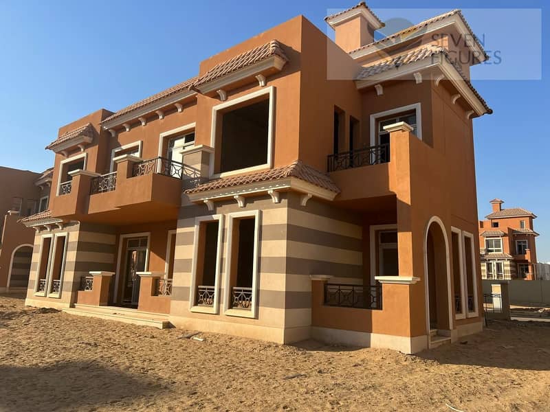 Villa for sale in Nyoum october ready to move 5