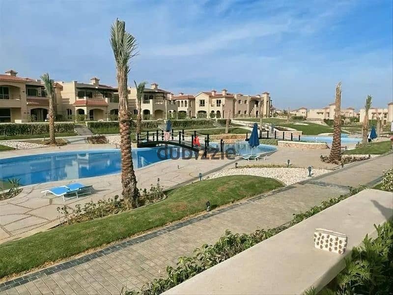 Twin-villa with an area of ​​400m fully finished + 200m garden for sale in La Vista 6 in Ain Sokhna, directly on the sea 1