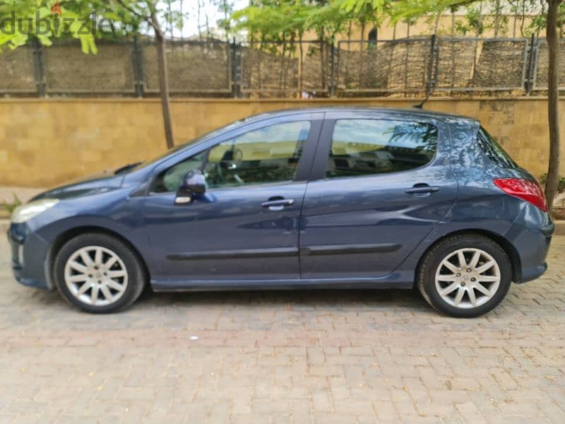 Peugeot 308 2010 3