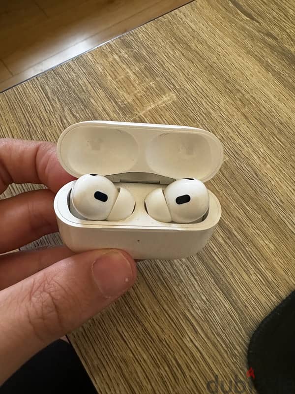 airpods Pro 2 nd Generation Like New 2