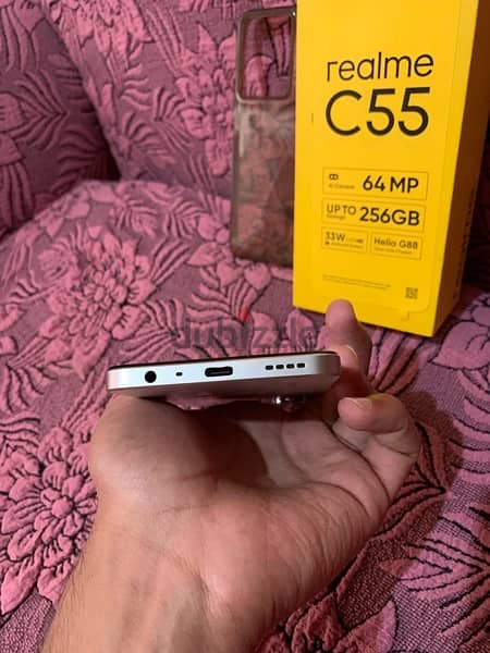 realme C55 3