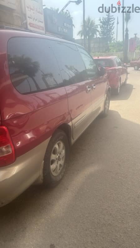 Kia Carnival 2004 1