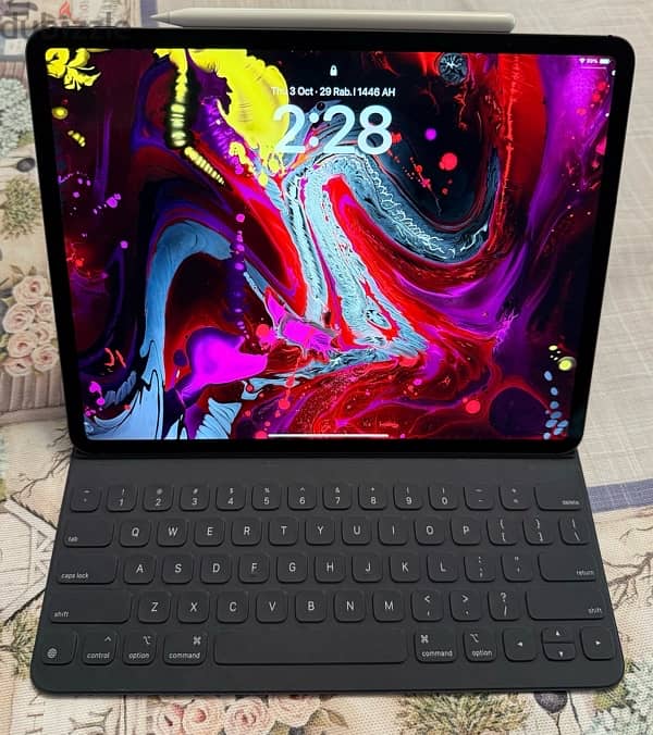 iPad Pro 12.9 3rd gen 256gb cellular + Apple Pencil + apple keyboard 5