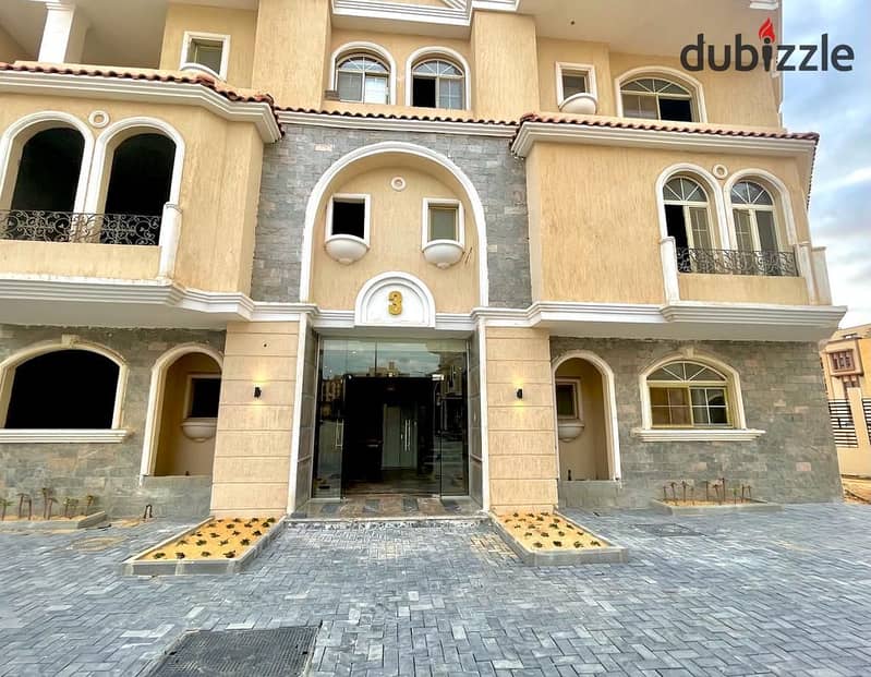 Receive immediately a duplex with a garden in installments, prime location in Sheikh Zayed in ABHA next to MountainView 3