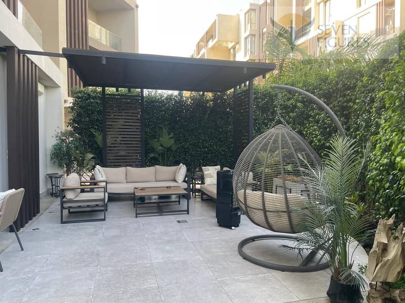 Apartment with Garden for sale in eastown new cairo fully finished ready to move 4