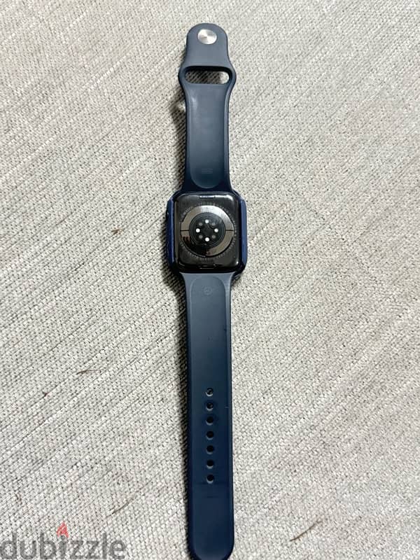 apple watch series 8 / aluminum case / GPS 45 MM 2