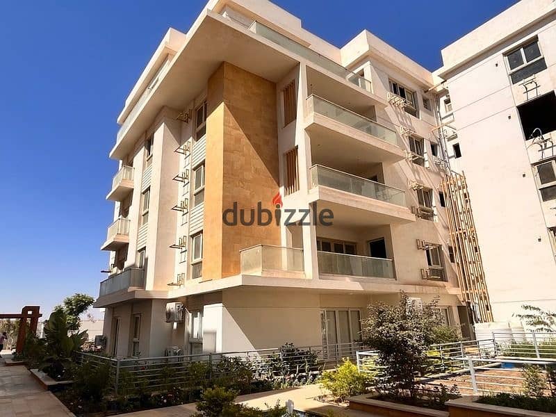 Apartment For sale, ready to move, finished in Mountain View Prime Location Compound in Fifth Settlement, with installments over the longest possi 4