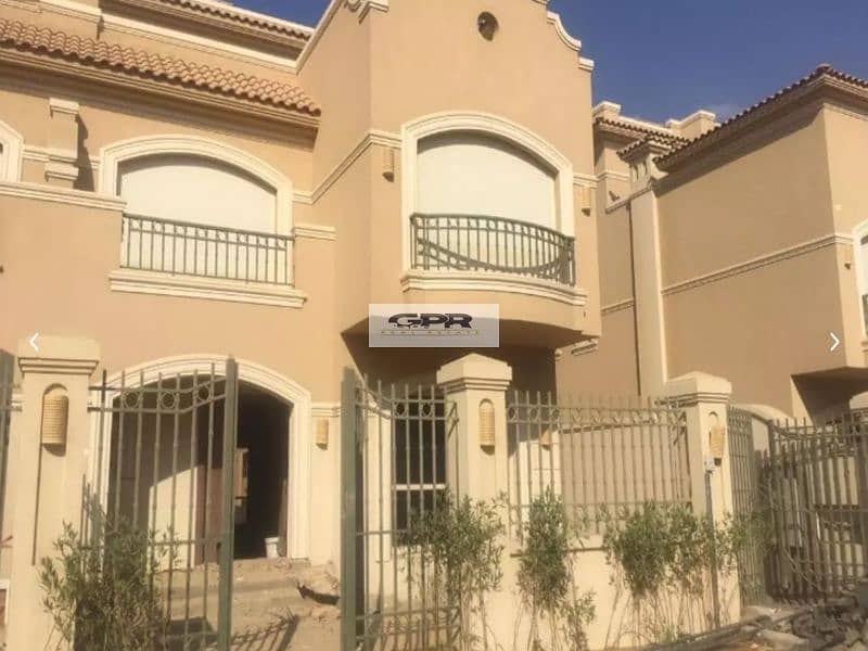 A villa for half the price in a compound near Madinaty and   near Hassan Allam Compound, a great location 2