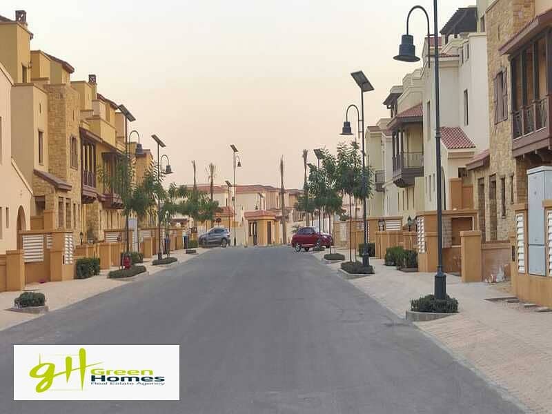 Twinhouse 330m fully finished for sale in Mivida | Emaar, Best location 5