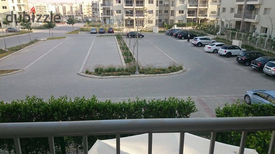 Ground floor apartment for rent, finished, with kitchen and air conditioners, 202 sqm, garden 300 sqm, 3 bedrooms, 2 bathrooms, in The Address, Sheikh 5