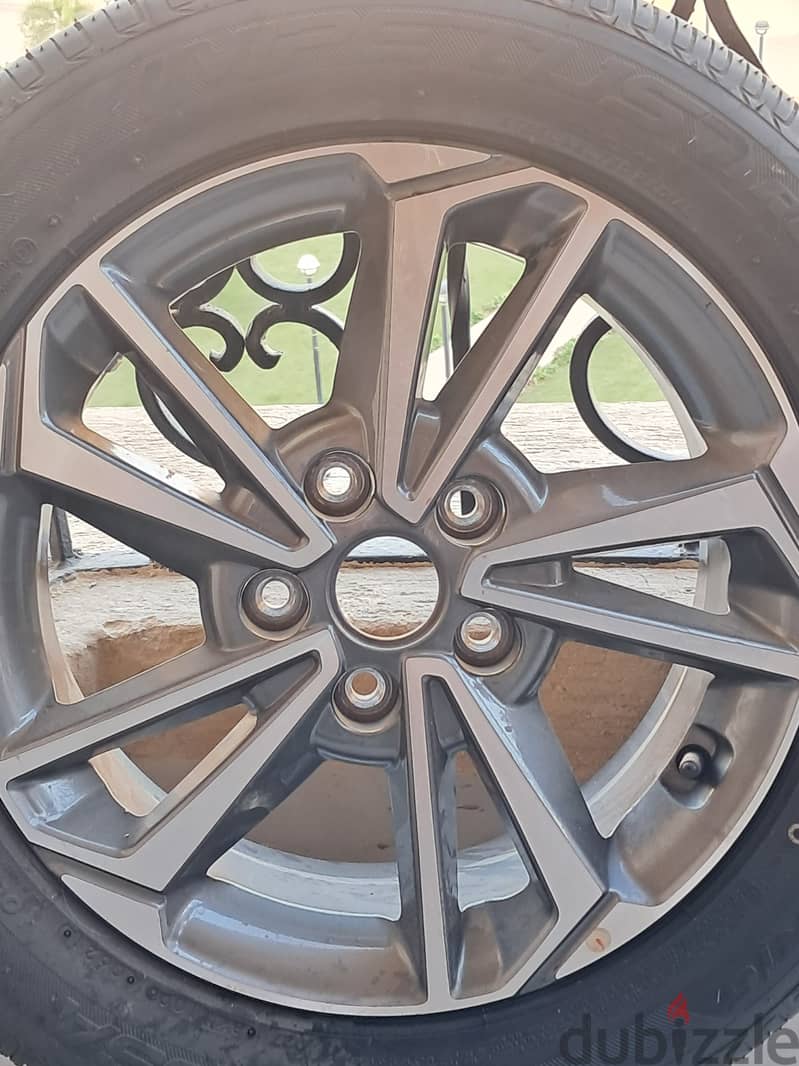 Car tire for kia grand cerato 3