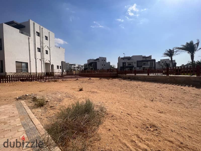 Townhouse corner for sale 420m in el sherouk wesal views compound villas area 4