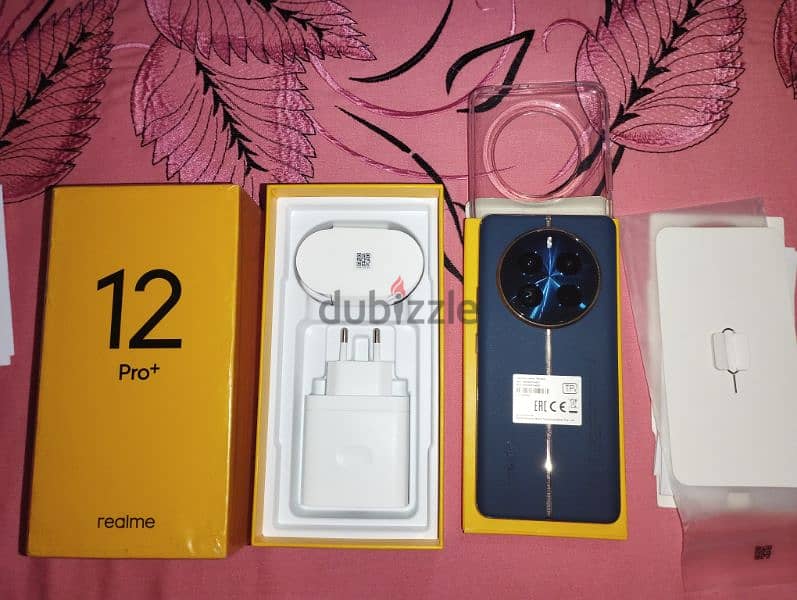 realme 12 pro plus  12/512 3