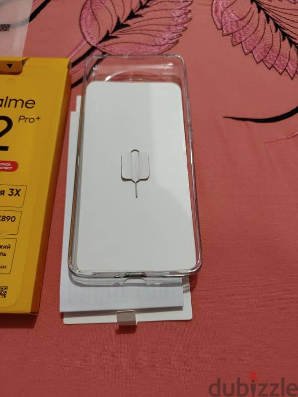 realme 12 pro plus  12/512 8