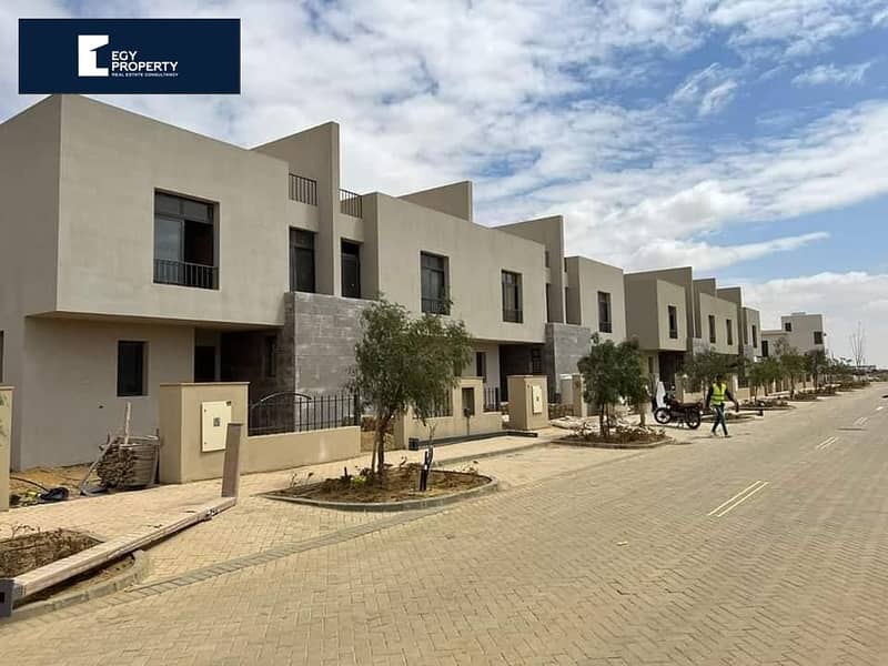 The cheapest villa for sale in O WEST Compound - October in front of Mall of Arabia, with down payment of 950 thousand ,with installments 1