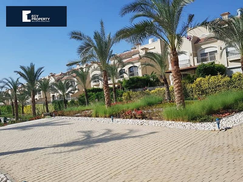 villa Ready to move, for sale in Patio 5 East Compound -  at the entrance to Shorouk 2, with installments 4