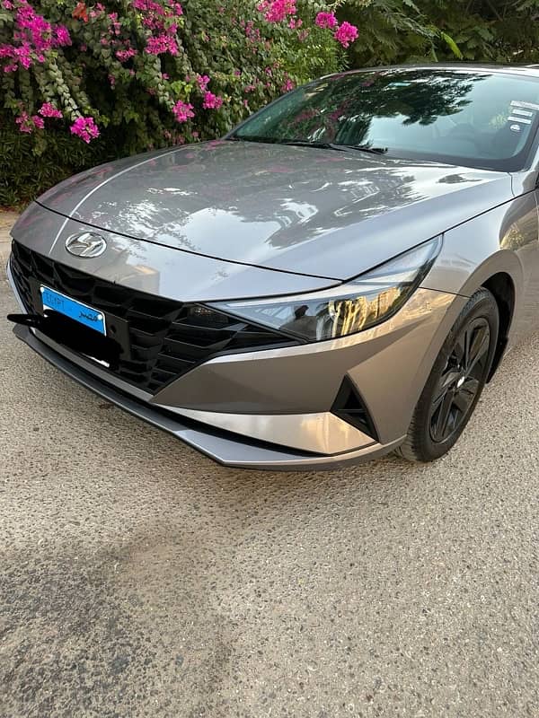 Hyundai Elantra 2022 0