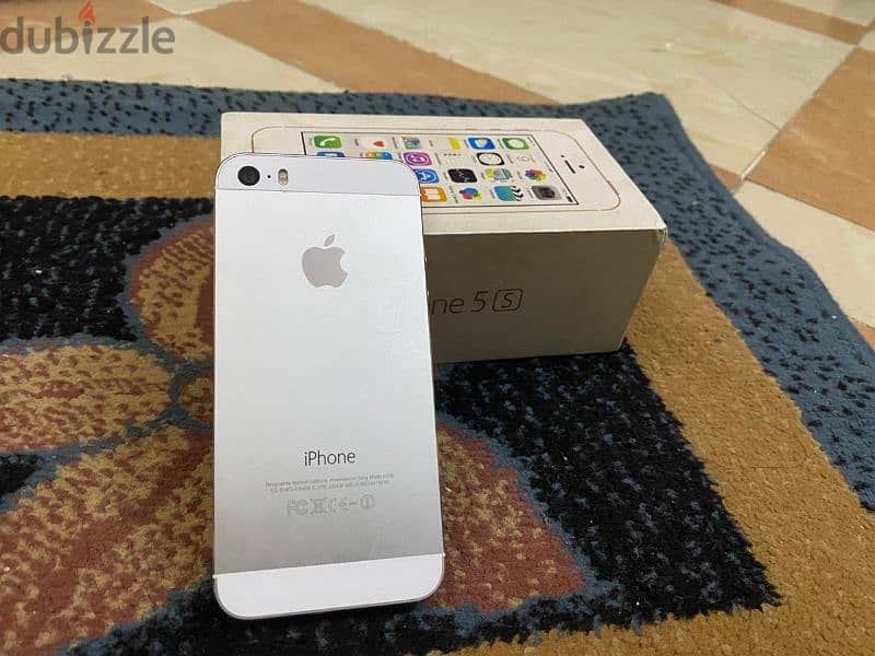 IPhone 5s Withbox In perfect condition for sale 1