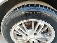 كاوتش ميشلان مقاس 195/60 R15 0