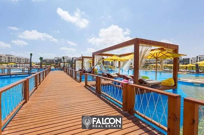 3-bedroom chalet, immediate receipt, fully finished, with double view, sea and pool, in the best location in Blue Blue, Ain Sokhna 4