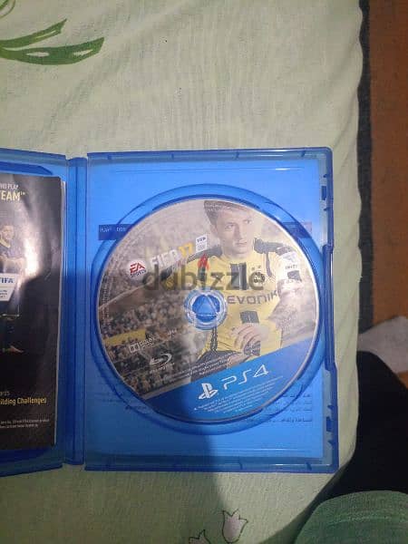 FIFA 17 PS4 1