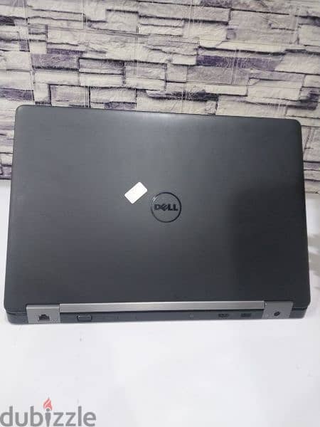 Dell Latitude 5570 0