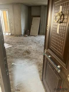 In the most upscale neighborhoods of Al-Yasmine 2, the apartment area is 300 square meters, semi-finished (plaster + electricity + external plumbing